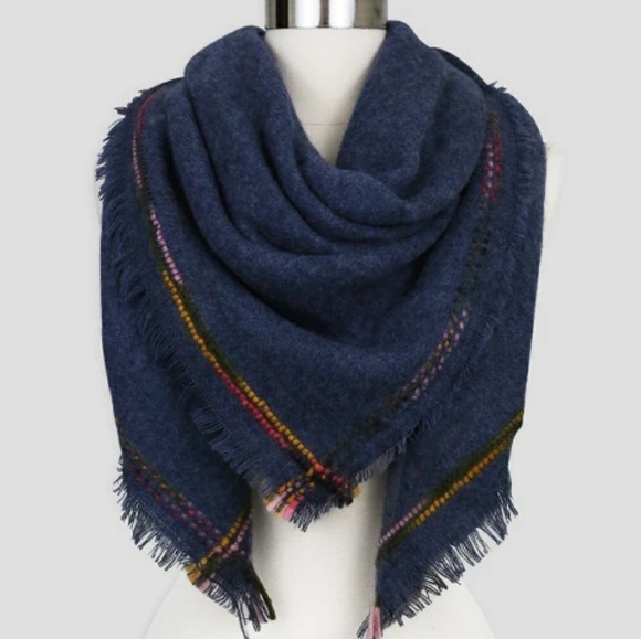 🆕 Blue Blanket Scarf - Picture 1 of 2